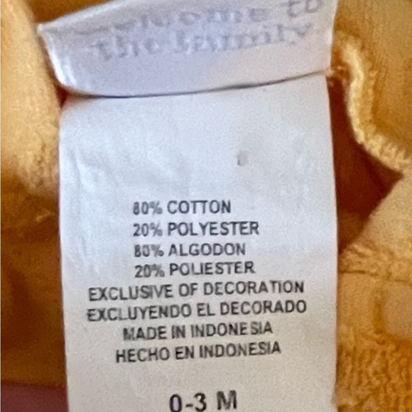 Vintage Y2K Carter's Baby Yellow Orange Terrycloth Hooded Romper 0-3M Fish Patch - Picture 4 of 5